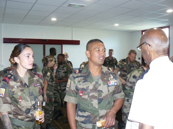 La section UNP 010 de l'ain a fêté Saint Michel au Régiment Médical de La Valbonne