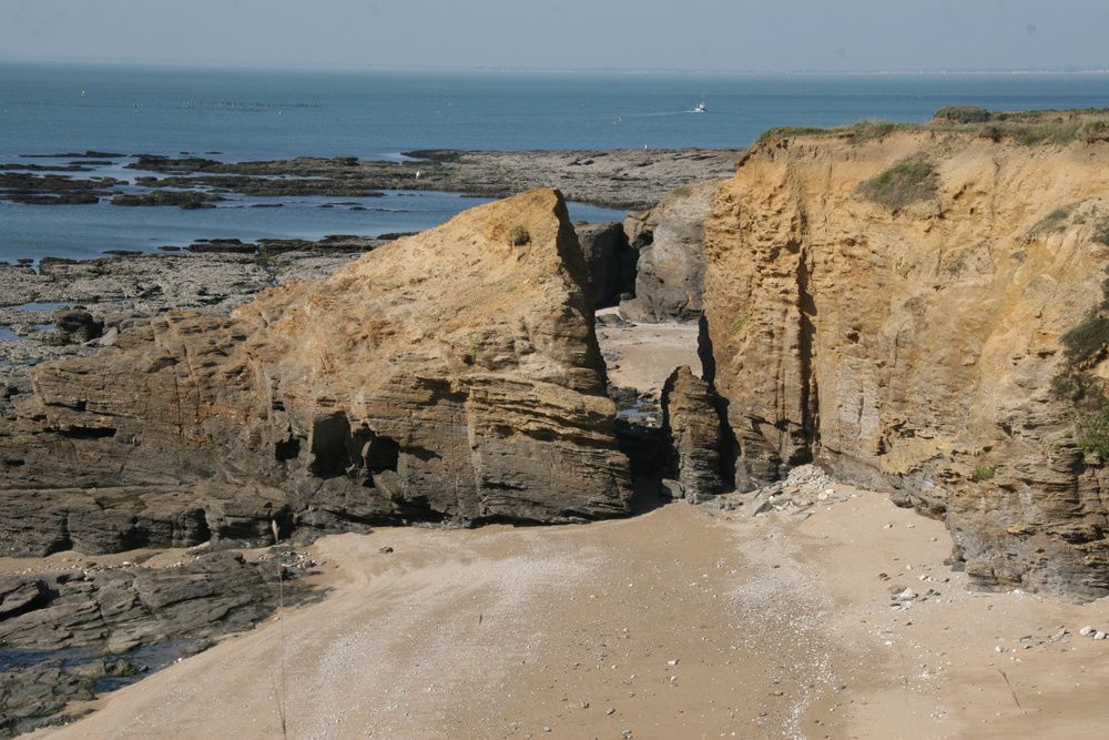 Les parcs à moules de bouchot de la Pointe du Bil