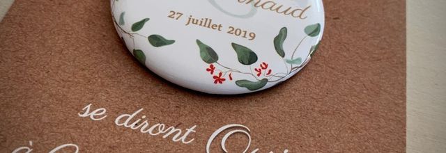 Le STD (save the date) liberty de Marie et Arnaud ... badge magnétique eucalyptus