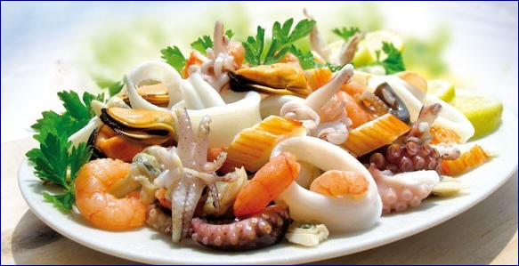 Insalata di mare come prepararla e servirla