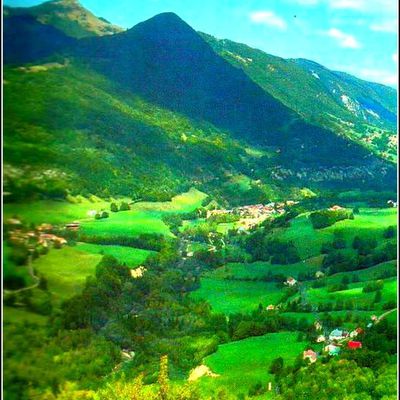 Paysage - Vallée de la Valserine - Le crêt Chalam - Jura