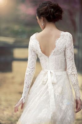 Say Yes to Wedding Dresses with Sleeves