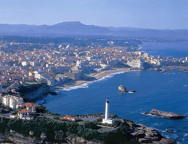 Braderie de Biarritz : Commerçants et Exposants, Réservez votre Stand !