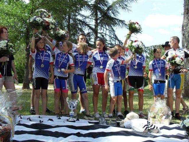 Trophée de france albi course de vélo ucc carhaix equipe de bretagne
vainqueur