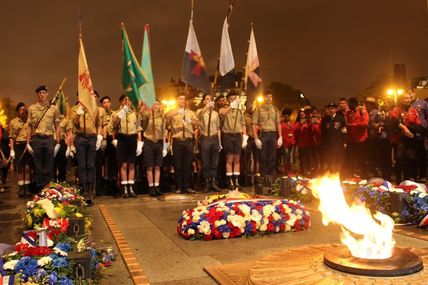 11 novembre 2017 : Ravivage de la flamme du soldat inconnu