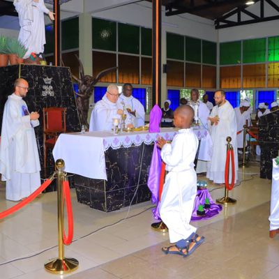 Les premiers voeux de S. Marie de la Miséricorde au Gabon. 23.3.2024- Pierwsze sluby zakonne S.Marie od Milosierdzia w Gabonie.x