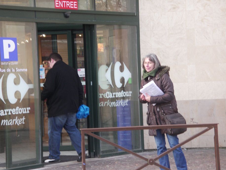 Rencontre avec les Mantais dans le cadre de la préparation de notre rassemblement du 6 avril