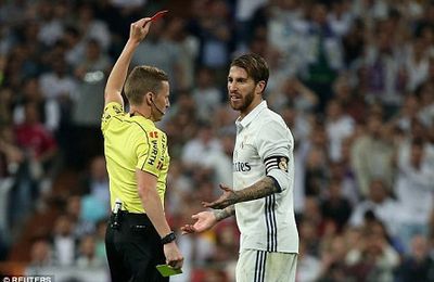 Legenda Real Madrid Kecam Kartu Merah Ramos