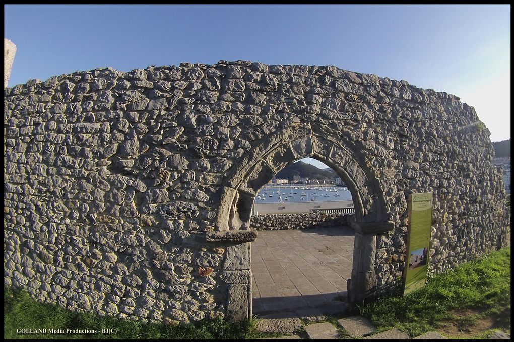 LEKEITIO port de pêche à la vie portuaire intense et au riche patrimoine 