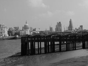 London in black &amp; white