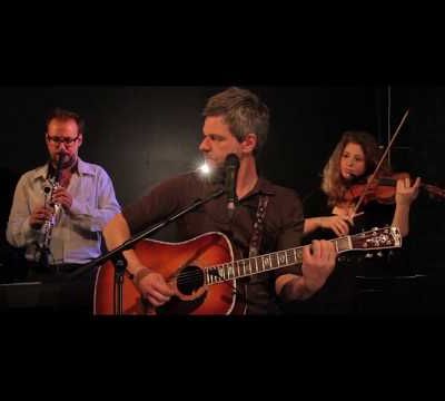 Sacha Toorop – Aussi Belle Est Douce (live session)