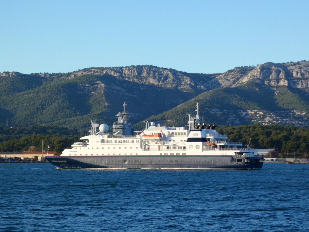 LA BELLE DES OCEANS , arrivant à la Seyne sur Mer le 31 octobre 2022