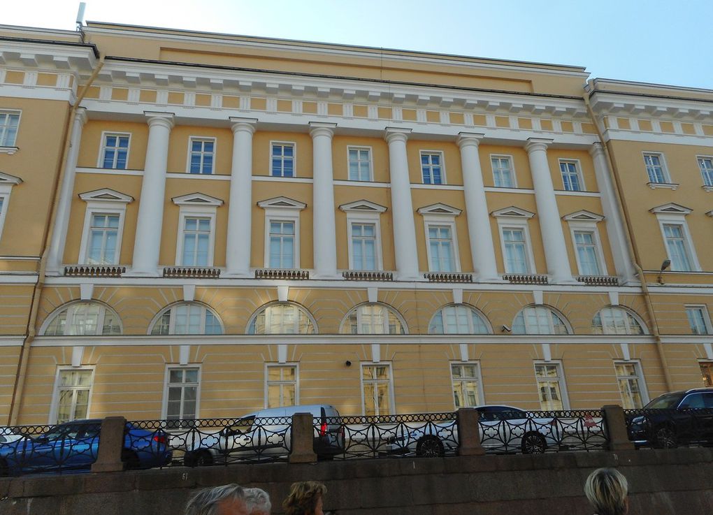 Promenade sur la Neva.