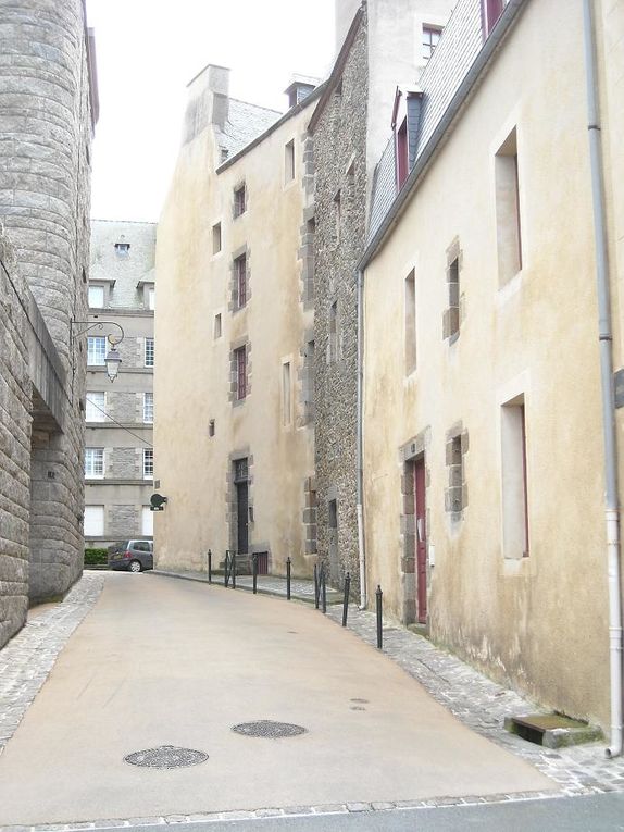 Rennes, St Malo, le Mont st Michel, Fougères
