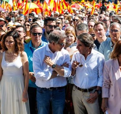 Flop. Cinco derechas se disputan el asalto al poder en España