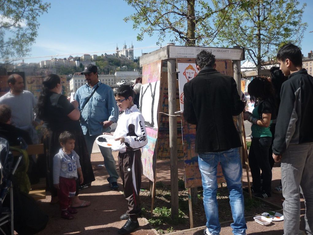 photos de la 3ème Journée organisée par le Collectif RRom des Associations, le 13 avril 2013