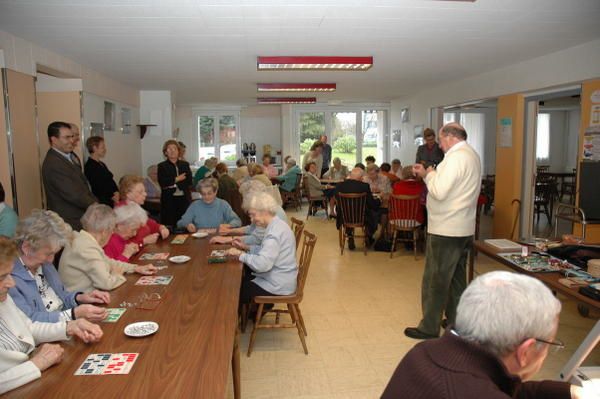 Comme chaque ann&eacute;e, le Club poursuit l'action engag&eacute;e&nbsp; par Roland Prod'homme &agrave; la r&eacute;sidence Saint Louis &agrave; Mont Saint Aignan, en organisant un loto pour les r&eacute;sidents, et en partageant la rituelle Galette des Rois, dans la bonne humeur.