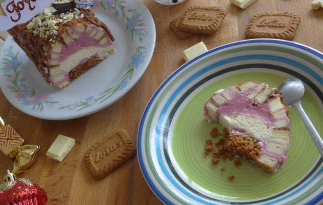 [ Foodista Challenge # 26 ] : Ma Divine Bûche Framboise/Poivre Gris et Chocolat Blanc/ ! ❤