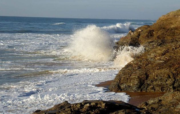 Vagues à Sauveterre