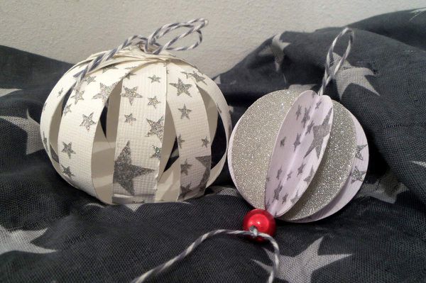 J-16 Boules de Noël en papier - Val :) 