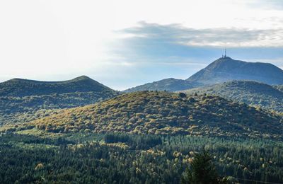 Le parc naturel régional des volcans d'Auvergne