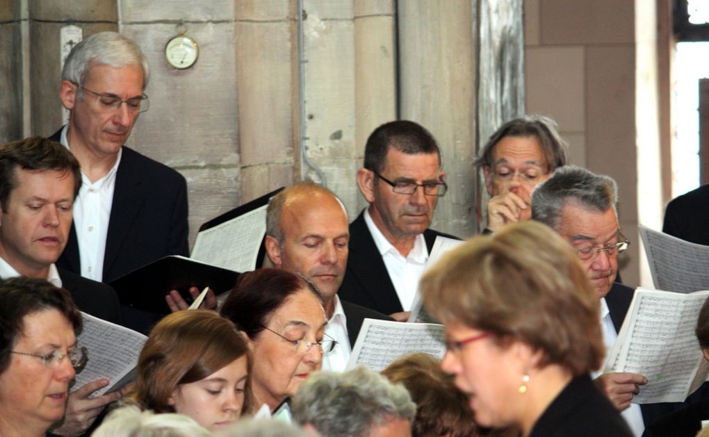 Album - 2011---8-mai-benediction-cloche-st-Etienne