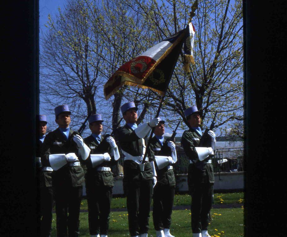 P4 -  Le drapeau , les gardes (diaporama) 