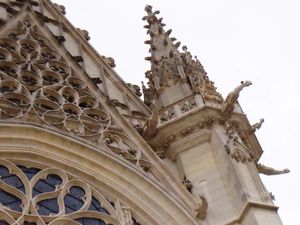 Détails exttériels de la Sainte Chapelle de Vincennes