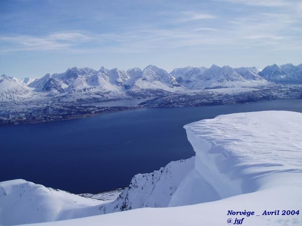 7 jours de Ski dans les Fjords... au d&eacute;part de TROMSO....<br />7 jours de beau... Nuit sur le caroline Mathilde.......