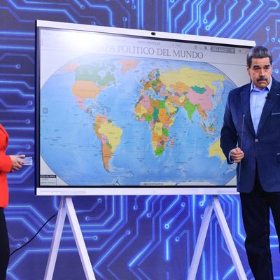 Maduro: "El Salvador reconoció violación de derechos de migrantes venezolanos"