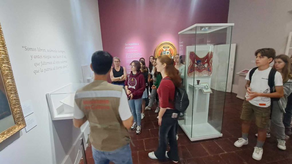 Les Llamitos revivent le passé au musée d’archéologie de Lima 
