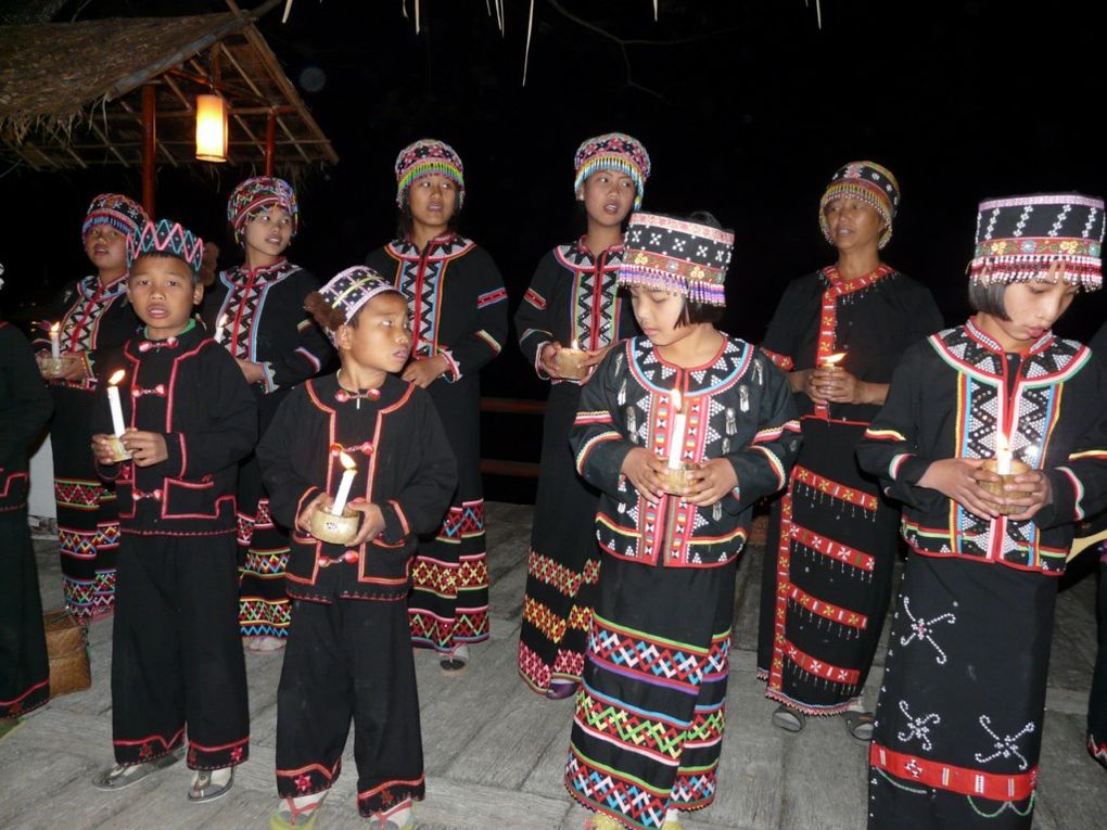 Notre voyage avec NATIONALTOURS
Rivière Kwai, Temples Kmers et Femmes Girafes