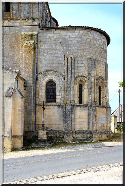 Diaporama église fortifiée de Saint Gervais