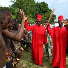 Le royaume d’Oussouye : une royauté sacrée au cœur de la Casamance