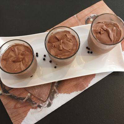 Mousse au chocolat et caramel au beurre salé