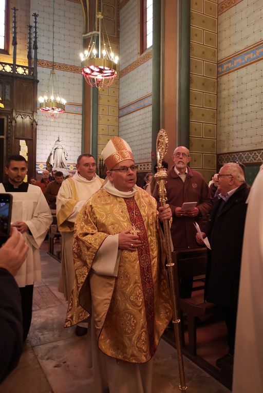 MARDI 12 AVRIL 2022, LA MESSE CHRISMALE A ÉTÉ CÉLÉBRÉE PAR Mgr HERBRETEAU