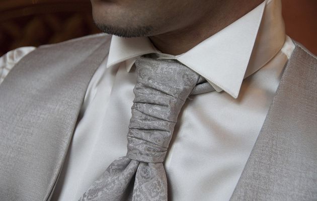 Conseils pour choisir une chemise de mariage pour homme