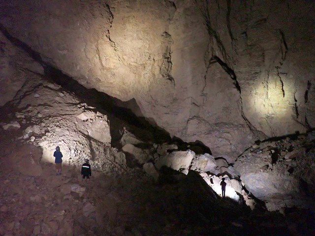 Dans la Baume des Jalabres