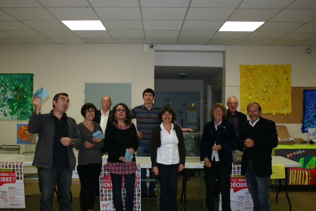 Le second tour des primaires, à l'école Malraux aux Ponts-de-Cé, le dimanche 16 octobre 2011.