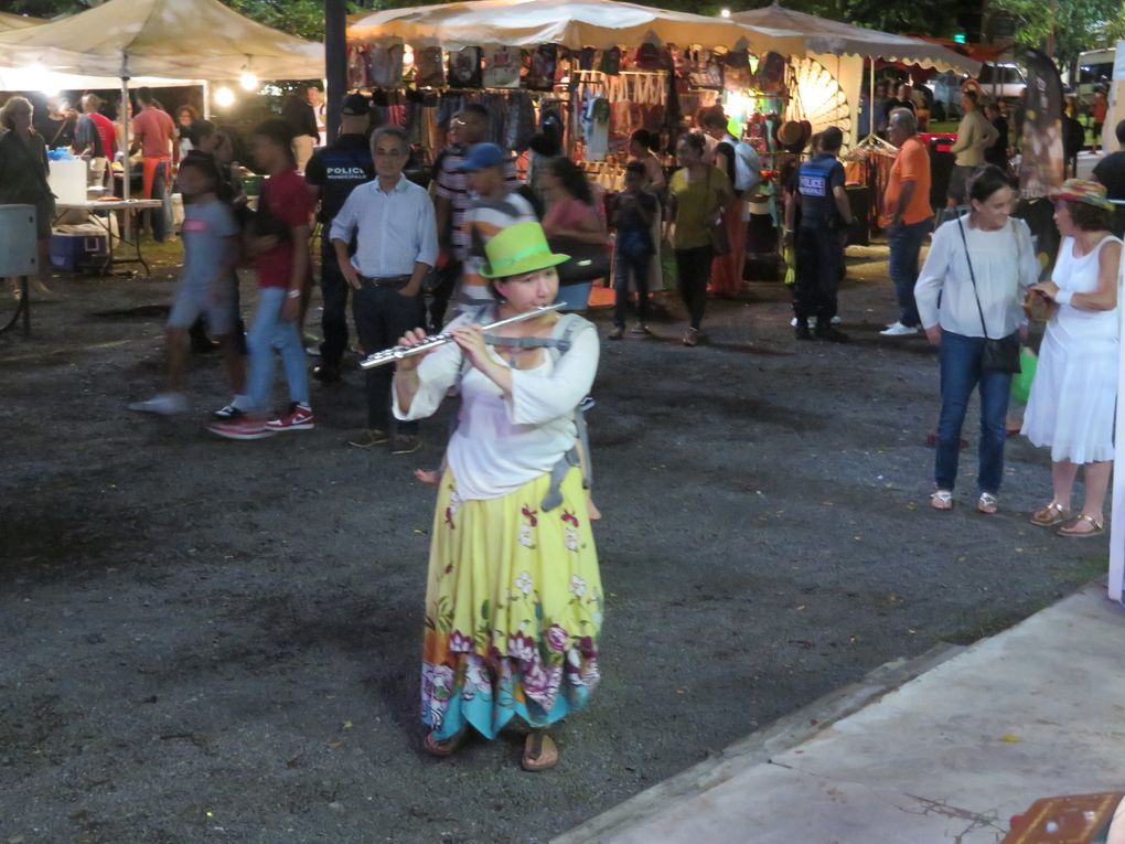 ANIMATION au MARCHE DE NUIT à ST DENIS le SAMEDI 8 MARS 2020