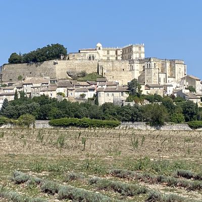 Grignan et son château - Drôme