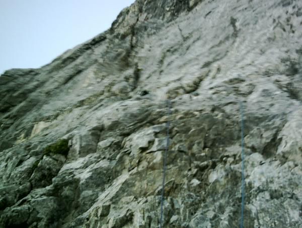 Sortie r&eacute;ussi du couloir de Gaube (30 avril 2006) et tentative avort&eacute;e&nbsp;&agrave; l'&eacute;peron nord du&nbsp; pic longue du Vignemale (mi-septembre)