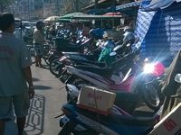 Scoots au marché