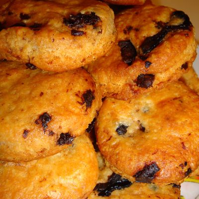 Petits sablés de la fourmi (parmesan et olives)