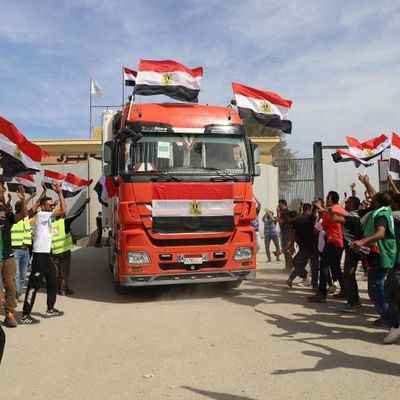 La société civile et religieuse libanaise prête à envoyer 2 000 tonnes d’aide à Gaza via l’Égypte, par Gadi Hamadi (lorientlejour.com)
