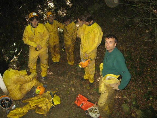 Juillet 2008, séjour de découverte de la spéléologie à Lisle-En-Rigault