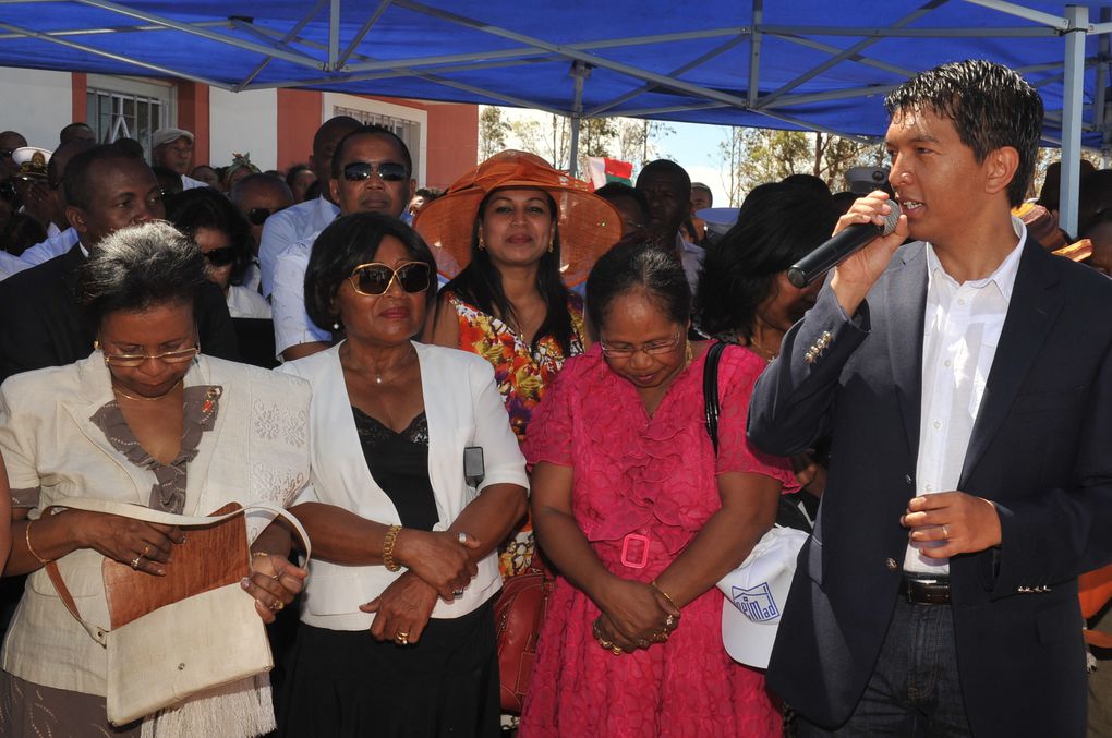 01.12.2012. Antsiranana. Inauguration officielle des "Trano Mora", un projet du Président de la Transition, Andry Rajoelina.