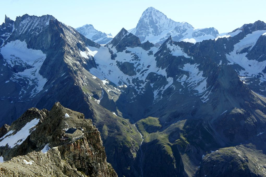 Alpinisme de niveau facile : Traversée du Pigne d'Arolla - Col Evêque