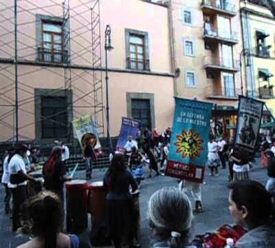 Tambours et dance des étoiles Maya