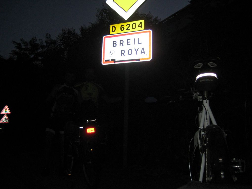 Après plus de 1300 km et 10 jours de vélo, nous voici arrivés à Breil-sur-Roya pour quelques jours de repos et de pêche de la truite. François repart pour Toulon le dimanche 4 septembre. Il aura fait une très belle première cyclorando!! Bonne reprise au boulot frangin! 